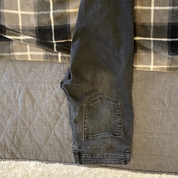 Noisy May Distressed Skinny Jeans - Picture 2 of 3
